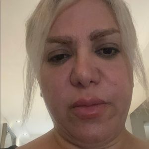 Meet your Posher, Elham